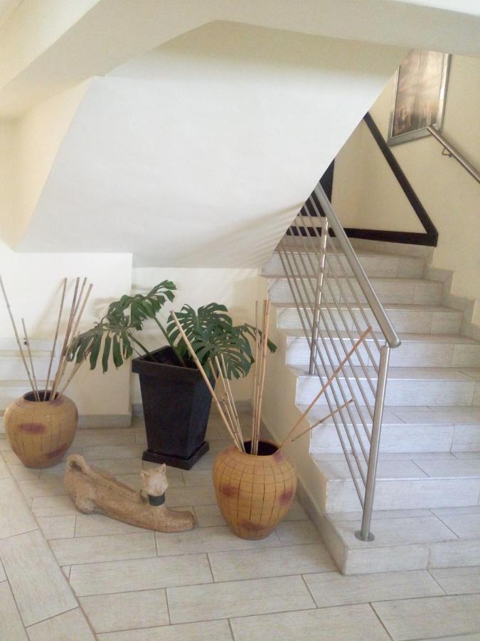 Villa Via Hotel Midrand Εξωτερικό φωτογραφία