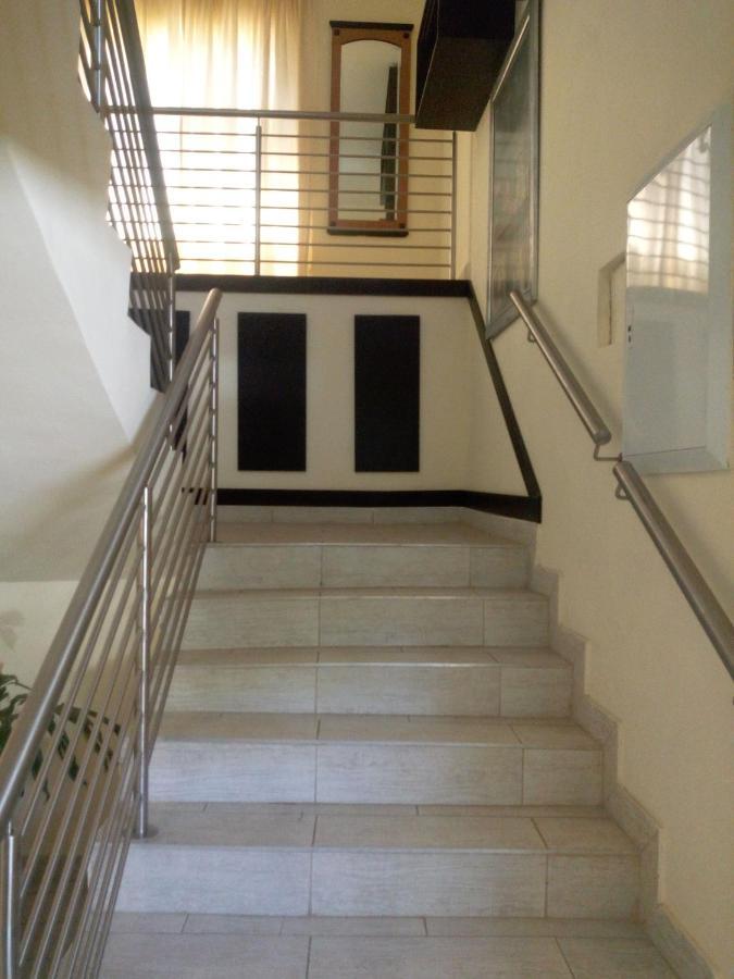 Villa Via Hotel Midrand Εξωτερικό φωτογραφία
