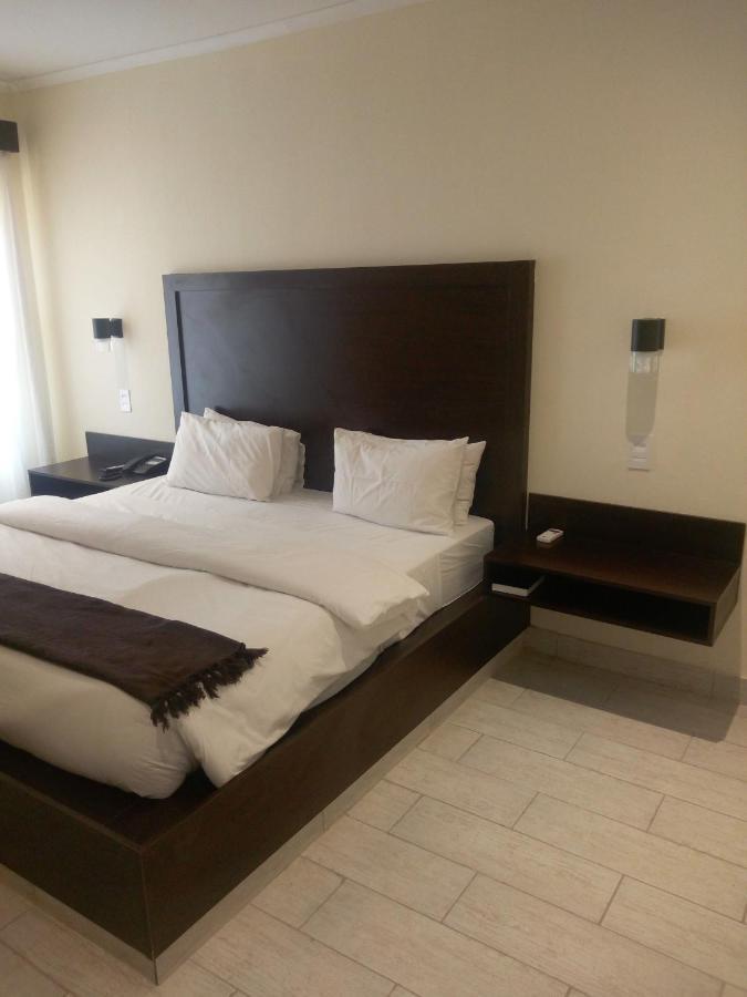 Villa Via Hotel Midrand Εξωτερικό φωτογραφία